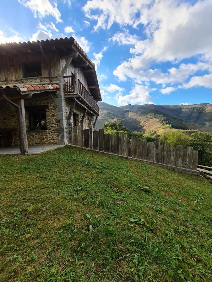 Arantza Apartamentuak Exterior foto